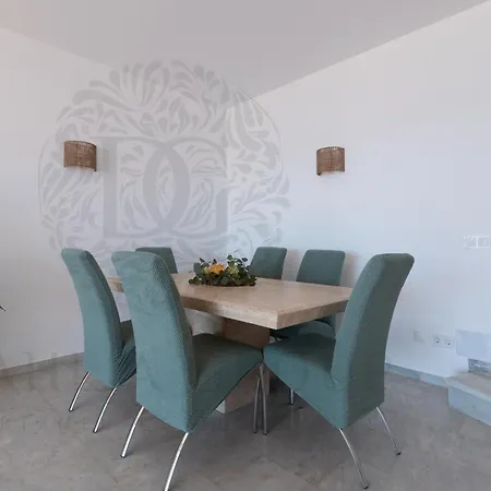 Будинок відпочинку Paloma House