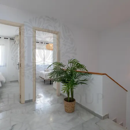 Paloma House Будинок відпочинку