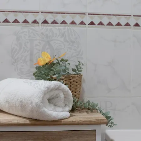Paloma House Будинок відпочинку Естепона