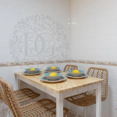 Paloma House Естепона