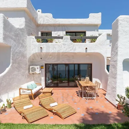 Будинок відпочинку Paloma House *
